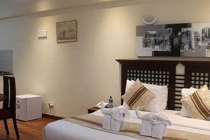 Room 5 of 30