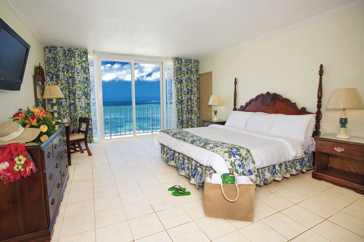 Room 5 of 70