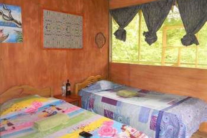 Room 33 of 70