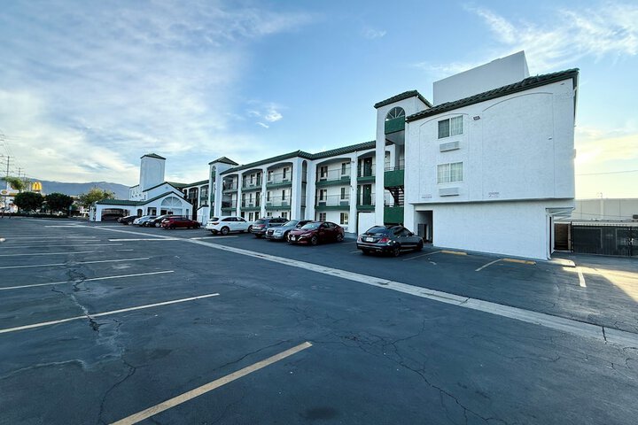 Hotel 28 of 30