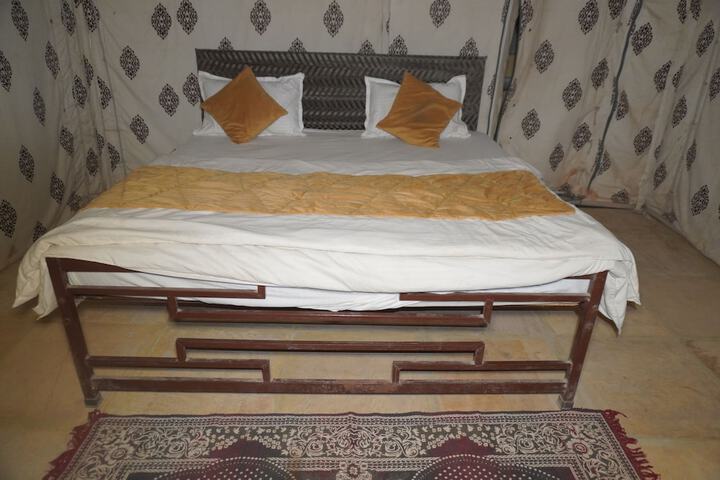 Room 28 of 85