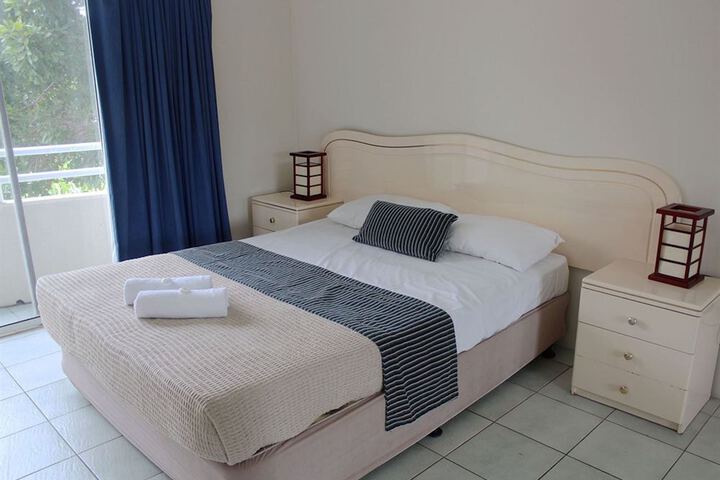 Room 7 of 25