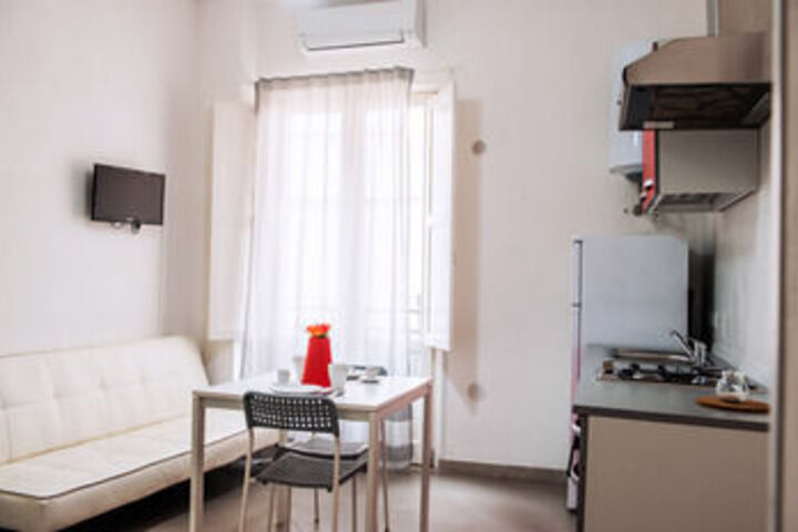 Room 74 of 79