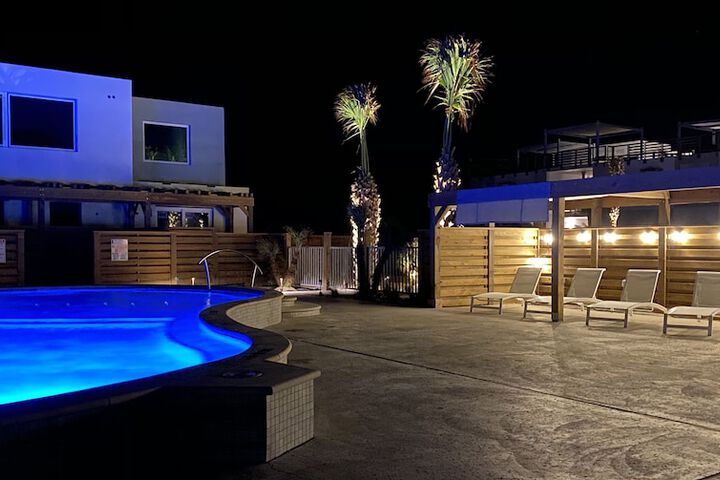 Pool 98 of 132