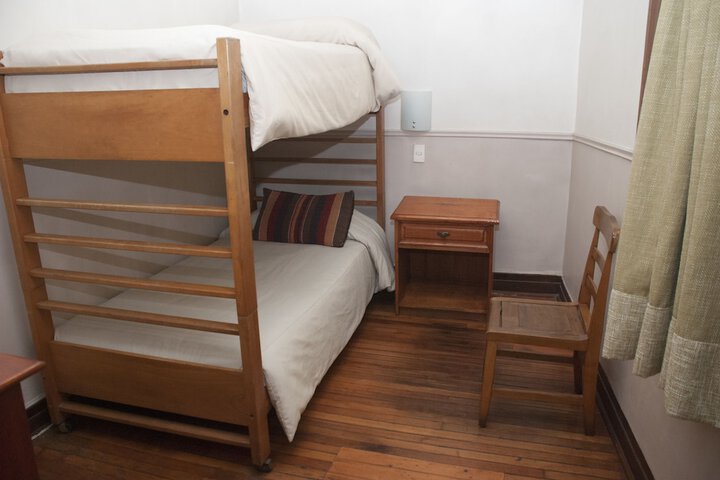 Room 13 of 85