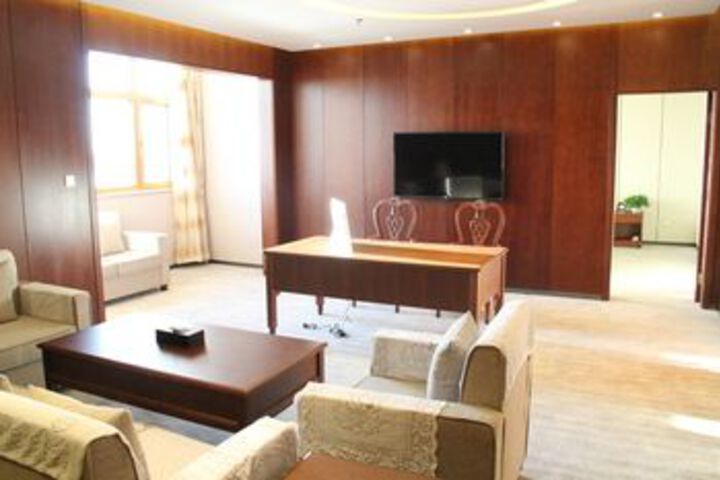 Room 23 of 27