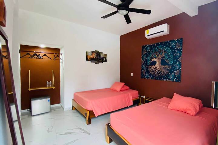 Room 6 of 44