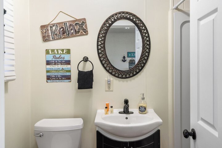 Room 122 of 154