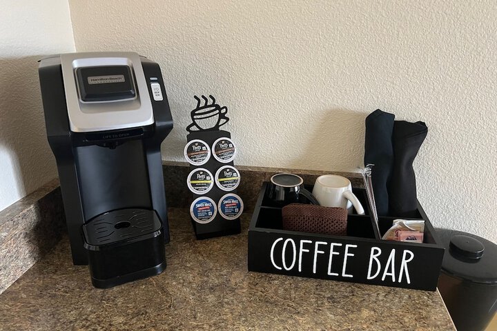 Breakfast/Coffee Service 78 of 80