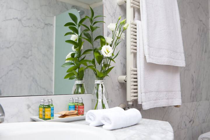 Bath Interior