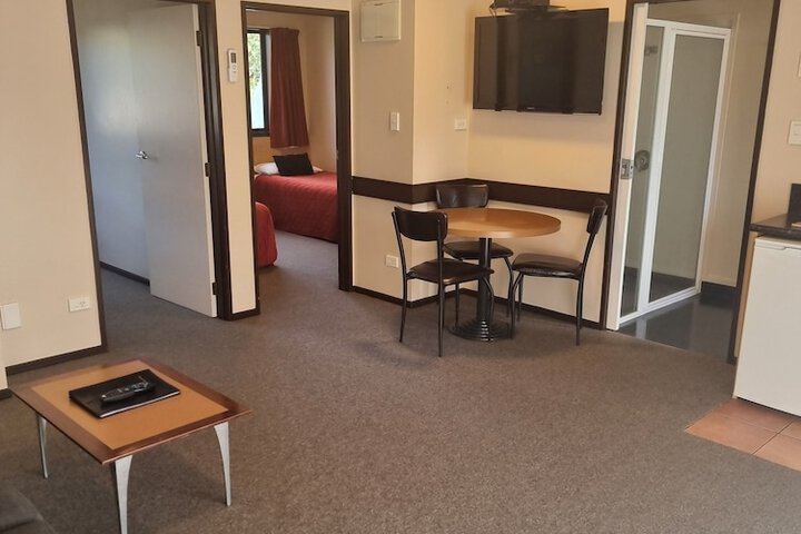 Room 23 of 43