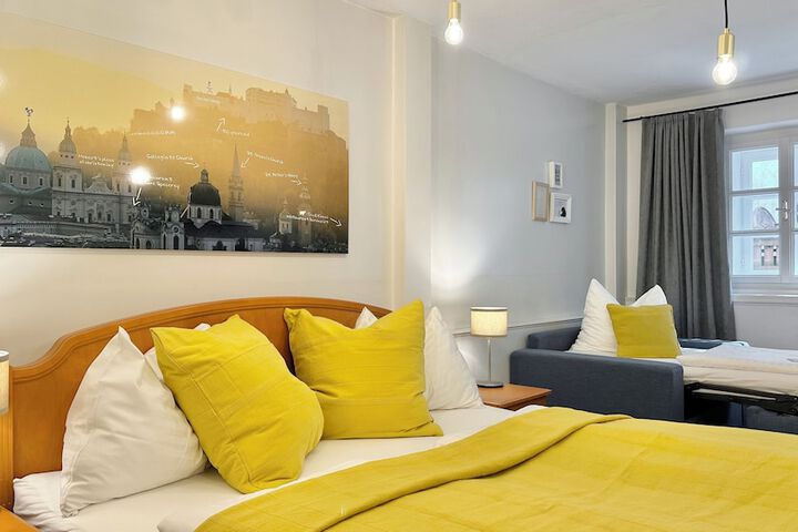 Room 42 of 109