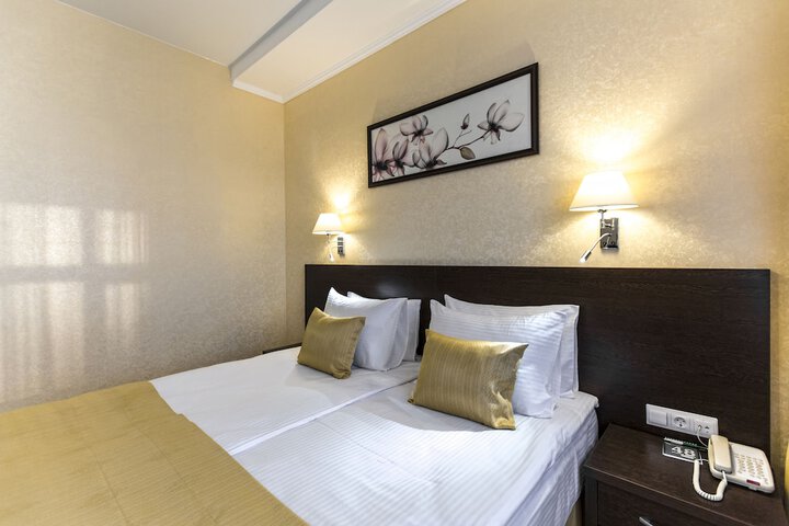 Room 21 of 66