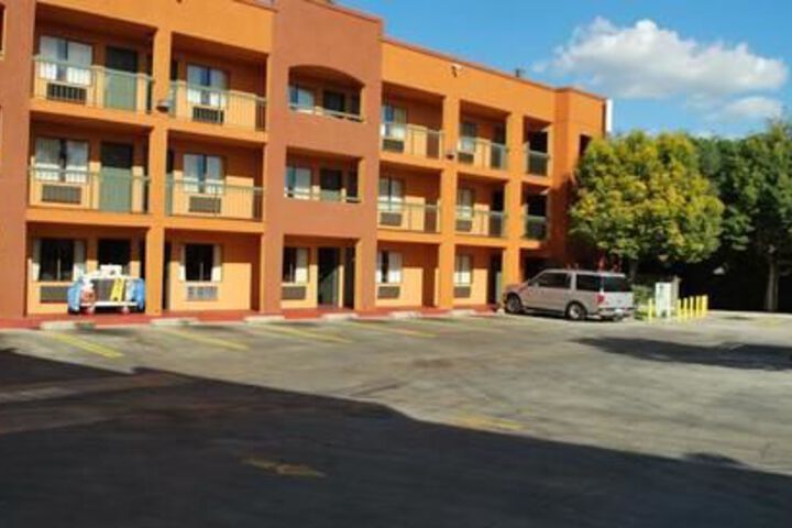 Property Grounds 21 of 23