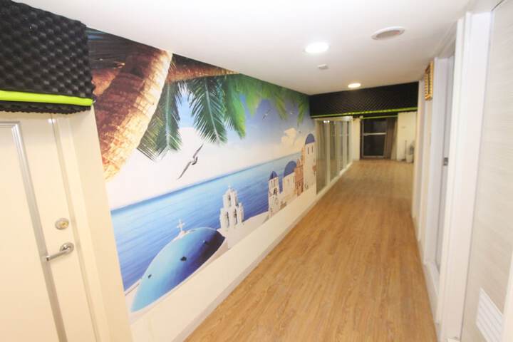Ballroom/Hall 234 of 246