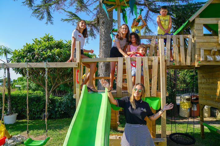 Childrens Activities 41 of 122