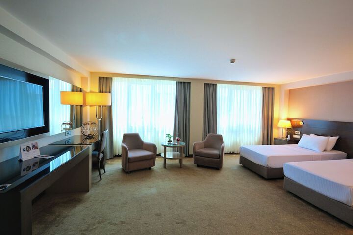 Room 40 of 81