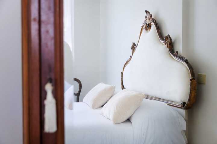 Room 29 of 53