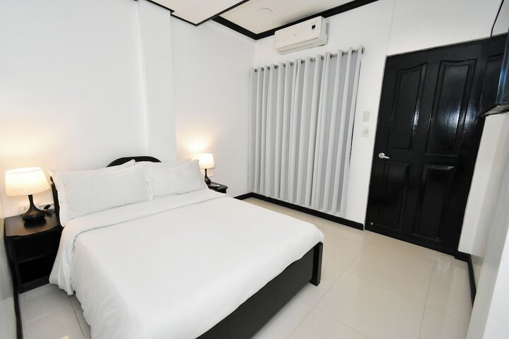 Room 6 of 41