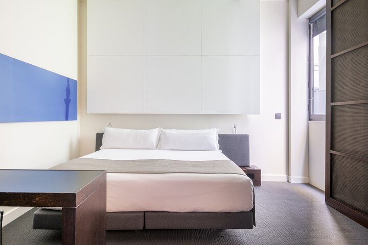 Room 25 of 61