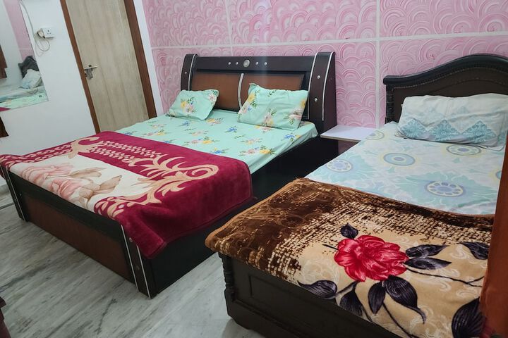 Room 5 of 22