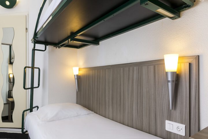 Room 14 of 51