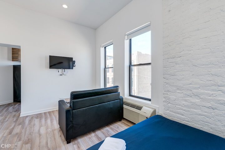 Room 21 of 60