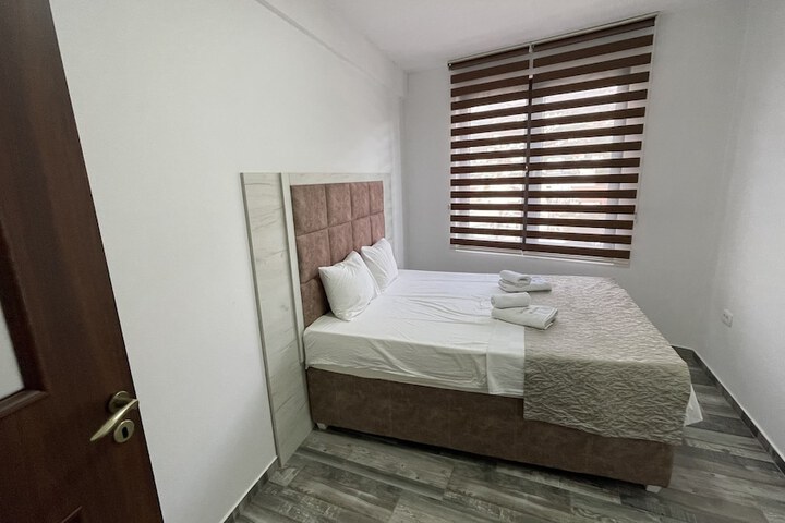 Room 21 of 92