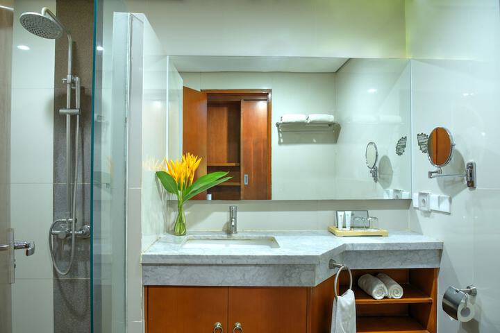 Bathroom Interior Photo