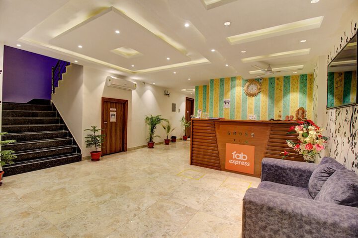Hotel Interior 5 of 27