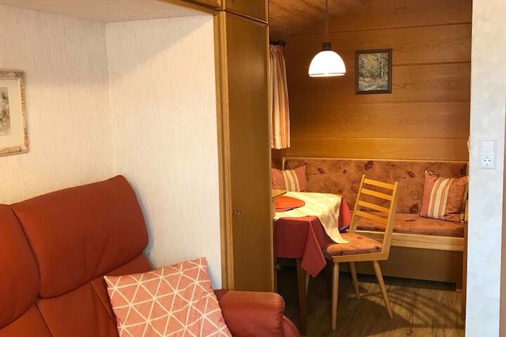 Room 13 of 29