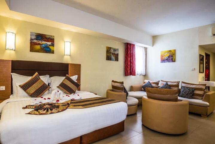 Prideinn Mombasa City 7