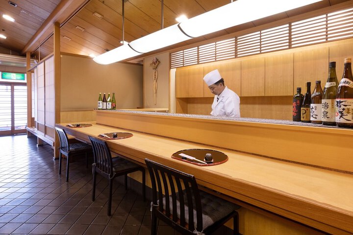 Dining Photos