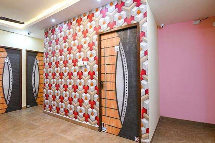 Hotel Interior 4 of 34