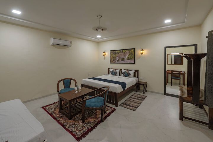 Room 4 of 31