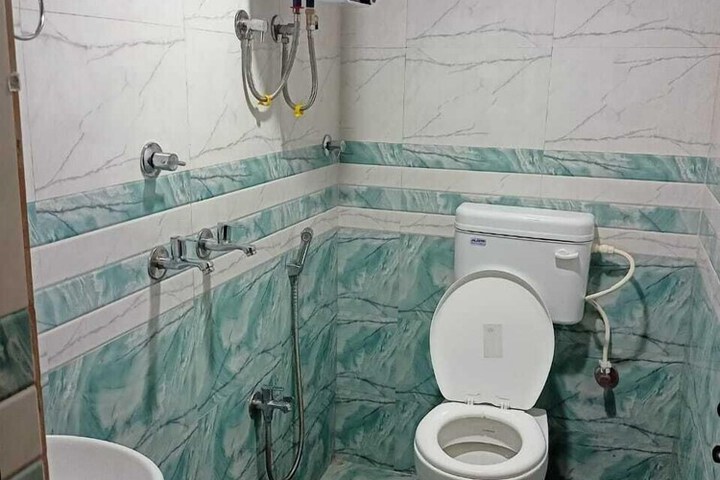 Room 18 of 20
