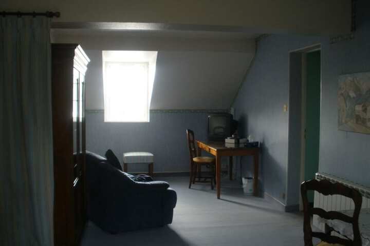 Room 14 of 16