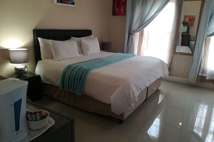 Room 17 of 78