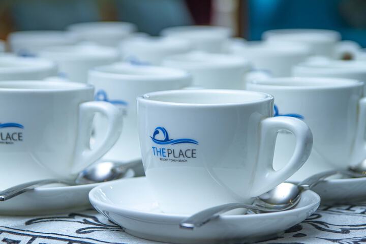 Breakfast/Coffee Service 23 of 55