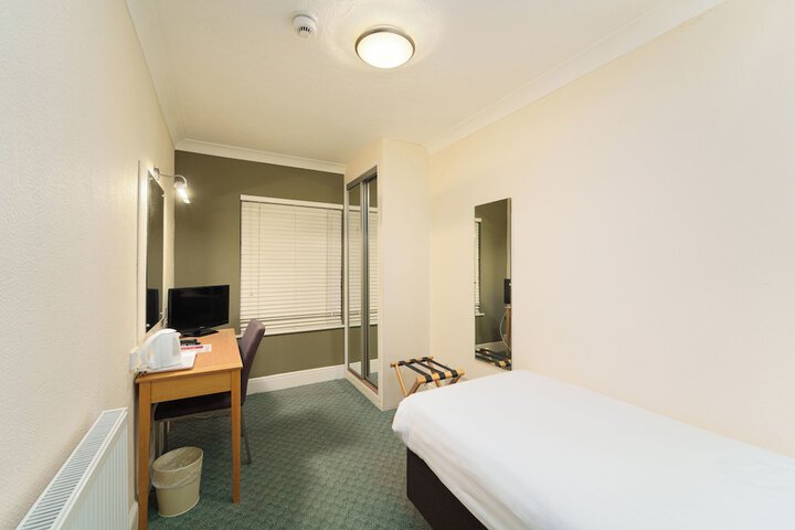 Room 19 of 89