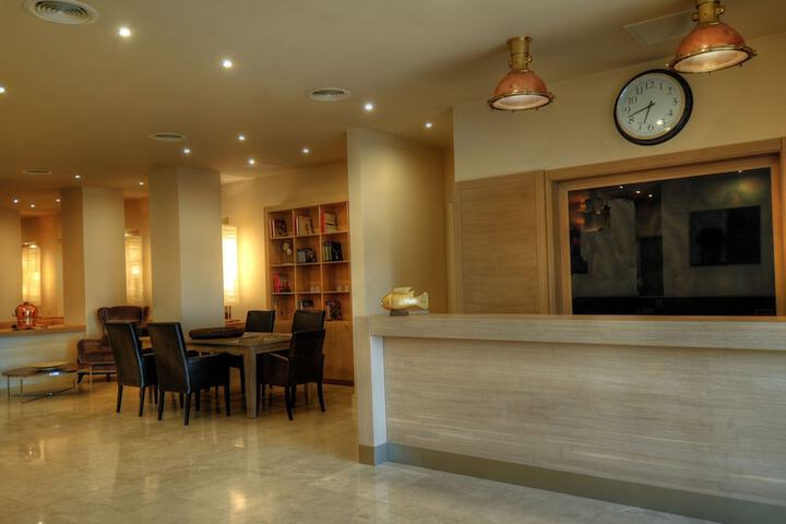 Hotel Interior 2 of 32