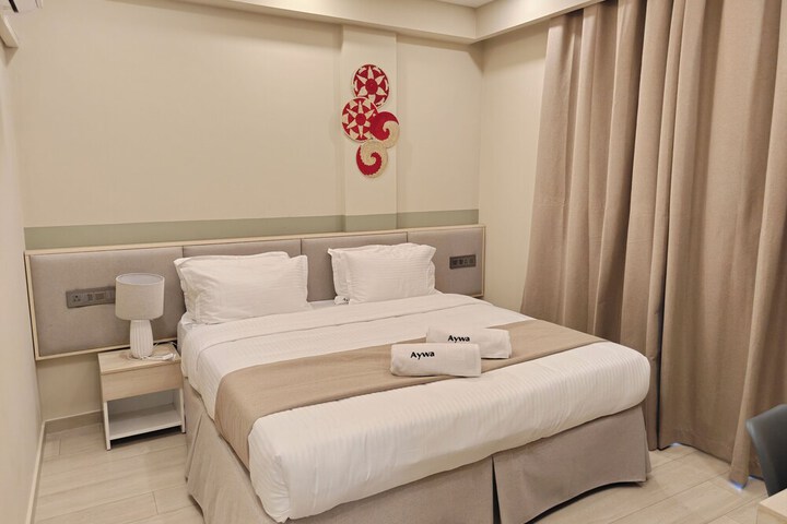 Room 27 of 57