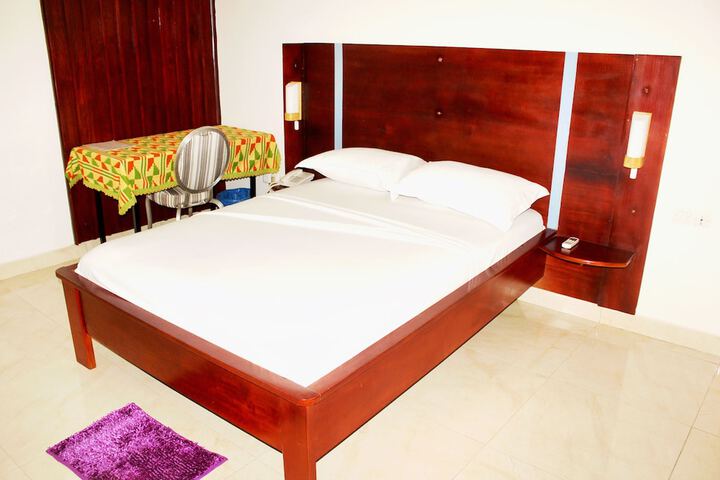 Room 7 of 55