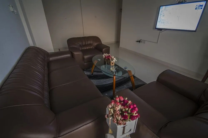 Room 12 of 24
