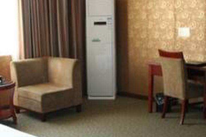 Room 38 of 60