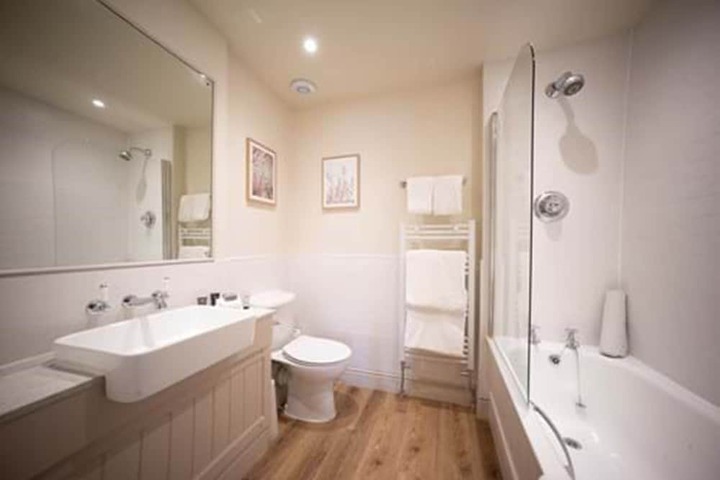 Clean Restrooms