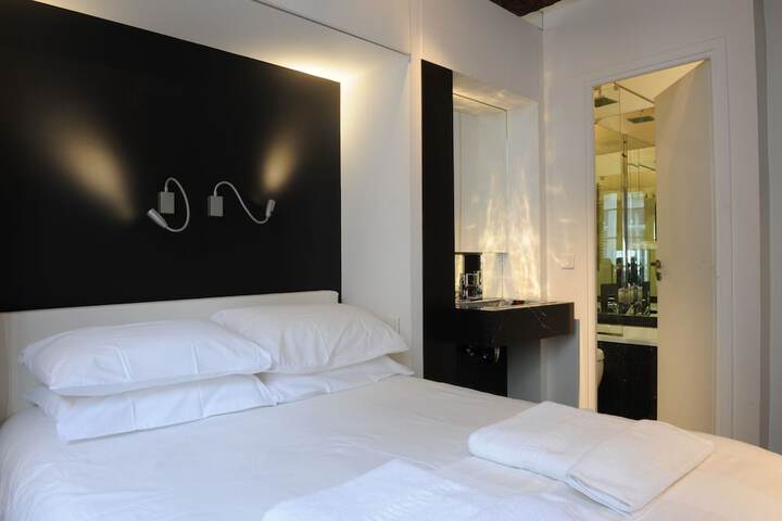 Room 9 of 55