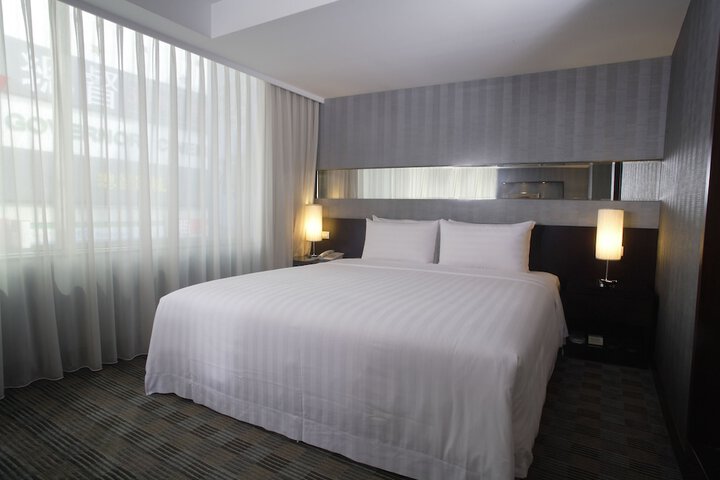 Room 7 of 54