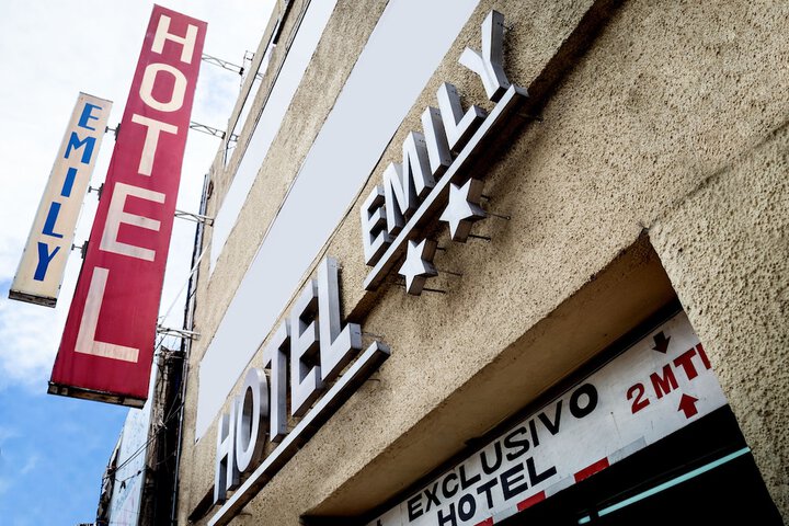 Hotel Emily