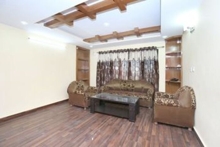 Room 16 of 16